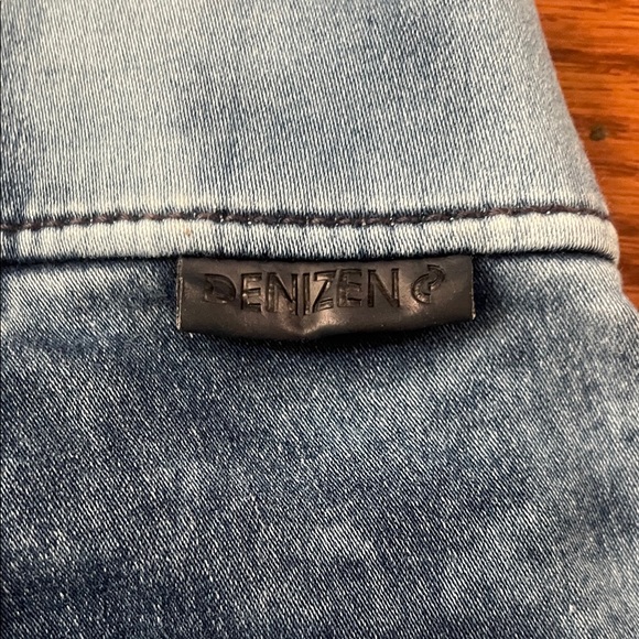 Levi's Blue Boyfriend Jeans - Picture 6 of 7
